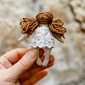 Goldie Heirloom Mini Doll, 3 inch, linen, lace